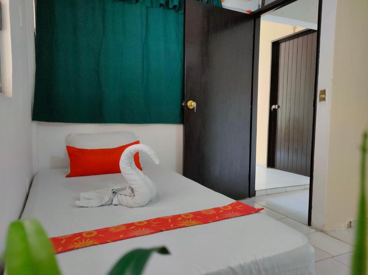 Hostal Pakal King ปาเลงเก ภายนอก รูปภาพ