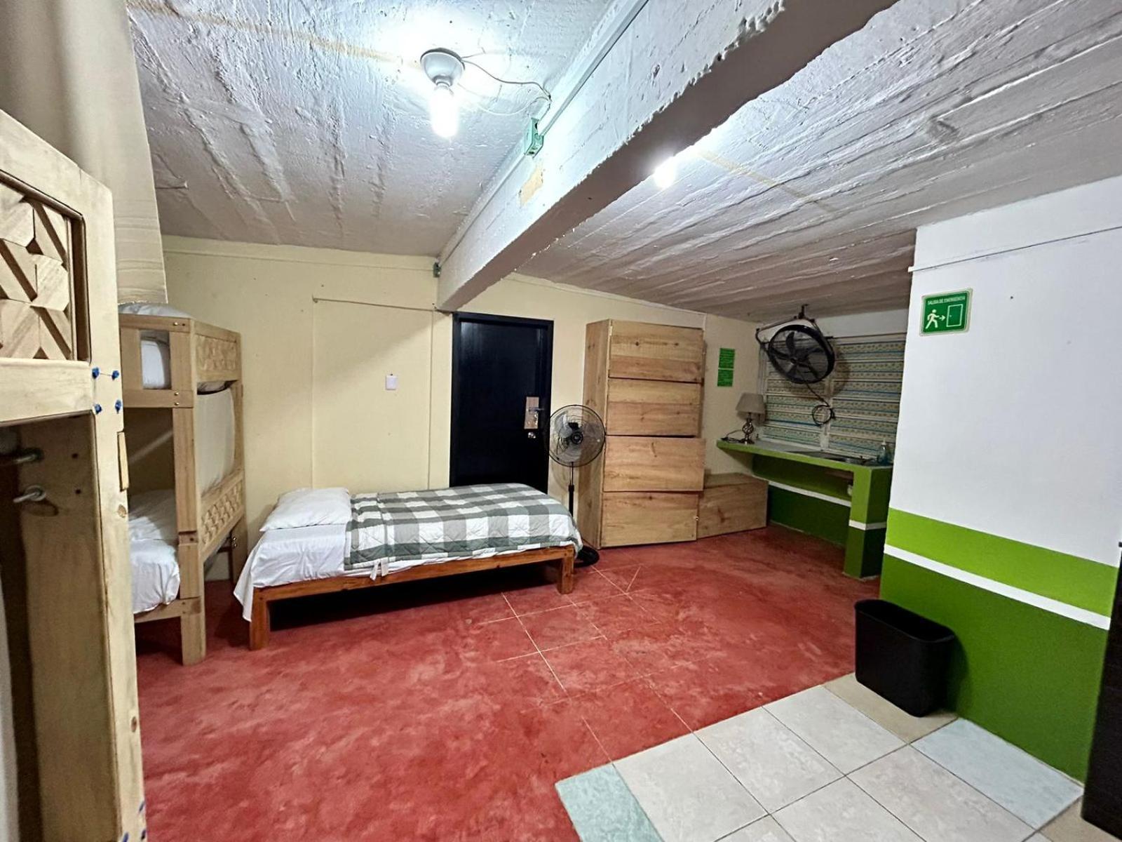Hostal Pakal King ปาเลงเก ภายนอก รูปภาพ