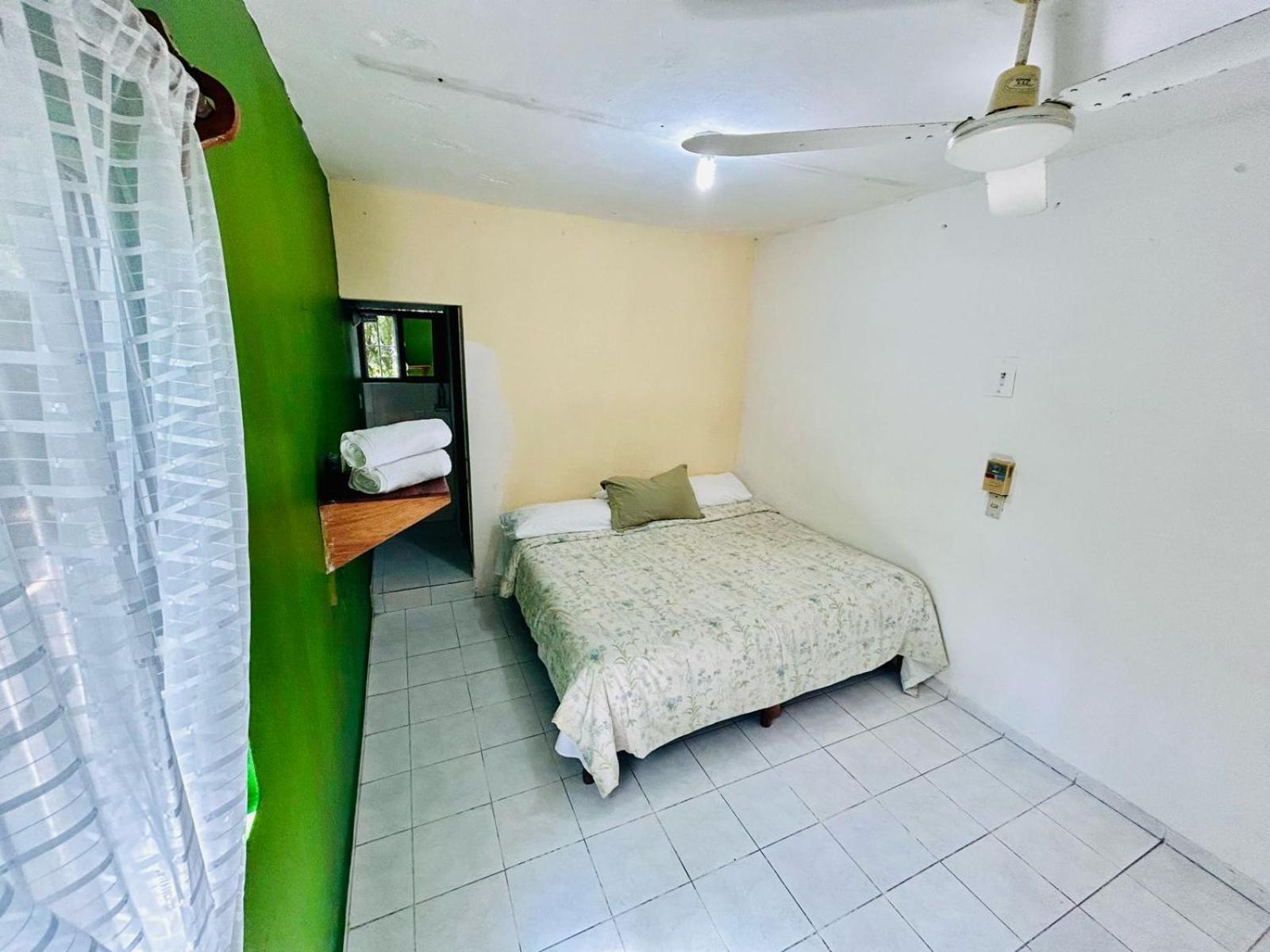 Hostal Pakal King ปาเลงเก ภายนอก รูปภาพ