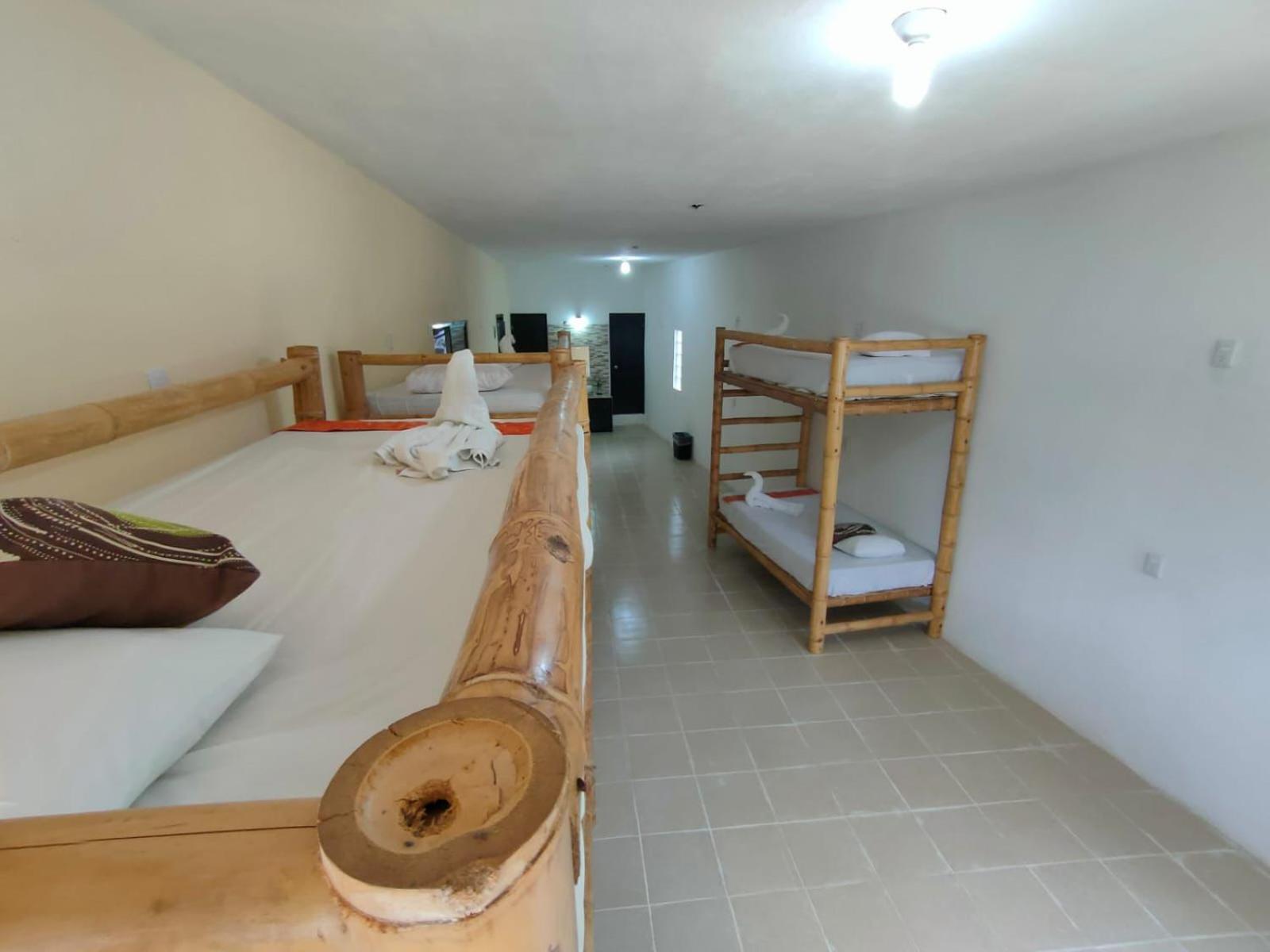 Hostal Pakal King ปาเลงเก ภายนอก รูปภาพ